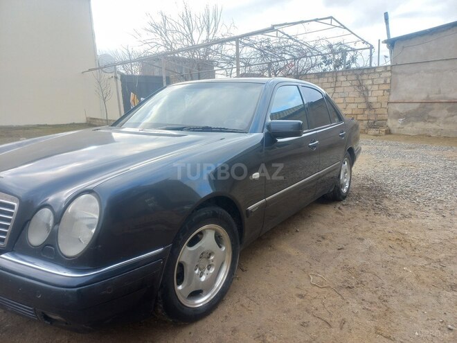 Mercedes E 280 1997, 456,860 km - 2.8 l - Sumqayıt
