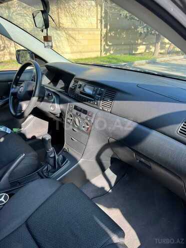 Toyota Corolla 2004, 176,000 km - 1.4 l - Bakı