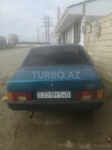 LADA (VAZ) 21099 1991, 400,000 km - 1.5 l - Bakı