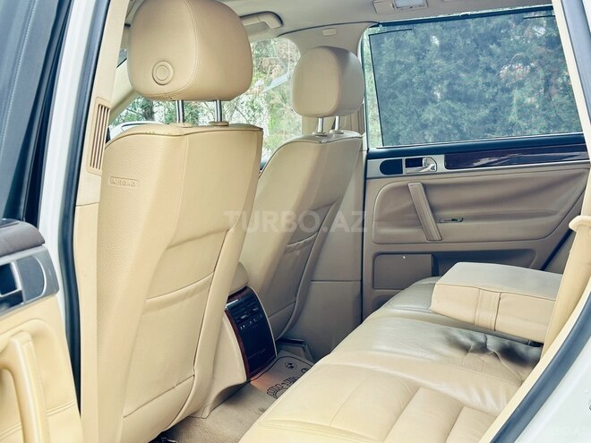 Volkswagen Touareg 2007, 199,878 km - 3.2 l - Bakı
