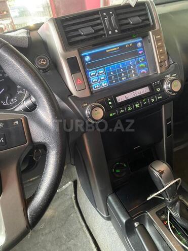 Toyota Prado 2011, 121,000 km - 2.7 l - Bakı
