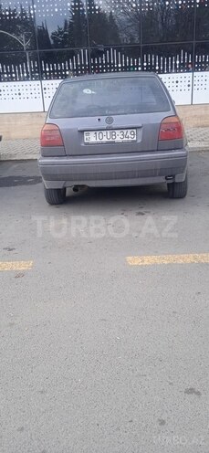 Volkswagen Golf 1993, 168,700 km - 1.6 л - Zaqatala