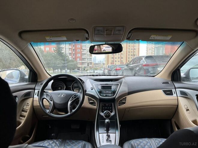 Hyundai Elantra 2013, 238,183 km - 1.8 l - Bakı