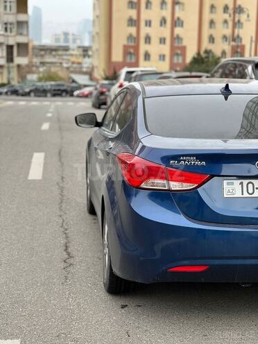 Hyundai Elantra 2013, 238,183 km - 1.8 l - Bakı