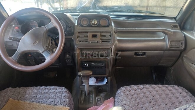 Mitsubishi Pajero 1992, 360,000 km - 2.5 л - Lənkəran