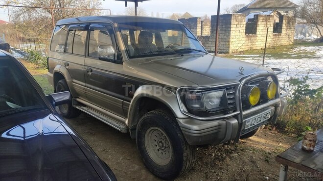 Mitsubishi Pajero 1992, 360,000 km - 2.5 л - Lənkəran