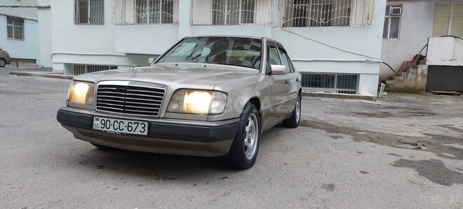 Mercedes E 200 1994, 367,000 km - 2.0 l - Bakı