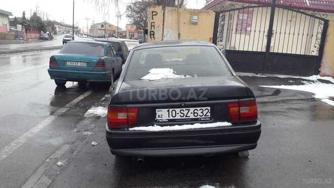 Opel Vectra 1993, 350,000 km - 2.0 l - Bakı