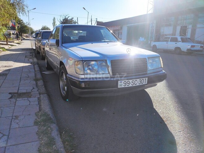 Mercedes E 230 1989, 395,642 km - 2.3 l - Mingəçevir