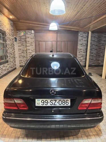 Mercedes E 240 2000, 373,000 km - 2.4 l - Bakı