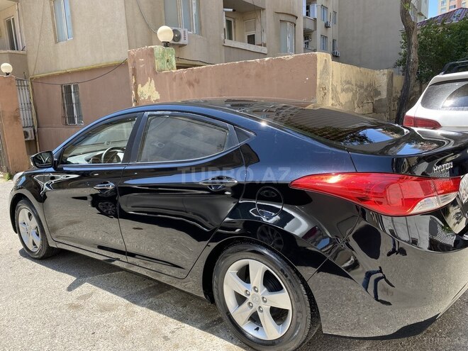 Hyundai Elantra 2011, 118,000 km - 1.8 л - Bakı