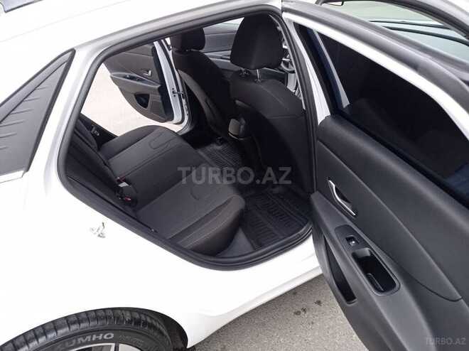 Hyundai Elantra 2022, 28,000 km - 2.0 l - Bakı
