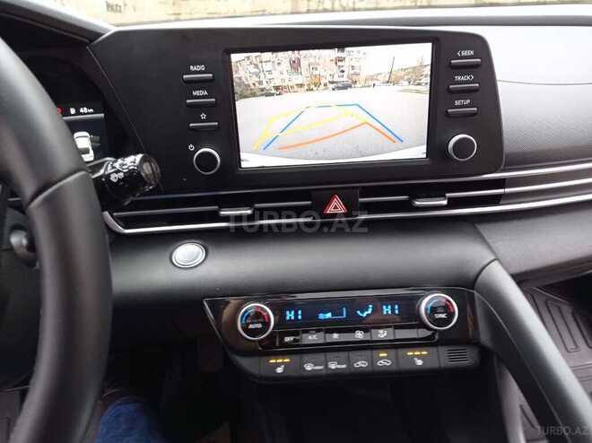 Hyundai Elantra 2022, 28,000 km - 2.0 l - Bakı