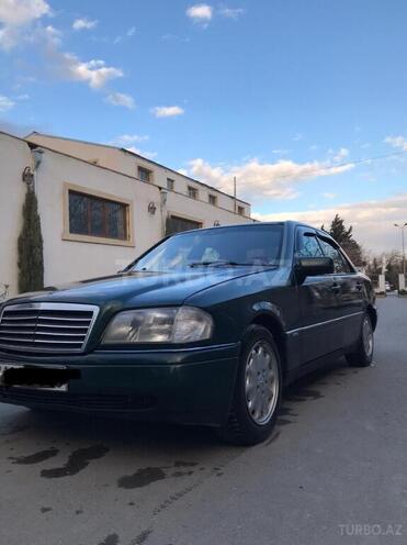 Mercedes C 220 1995, 380,000 km - 2.2 l - Bakı