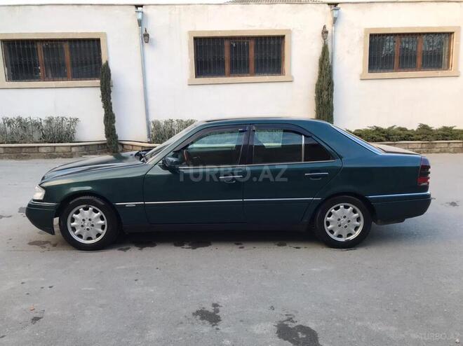 Mercedes C 220 1995, 380,000 km - 2.2 l - Bakı