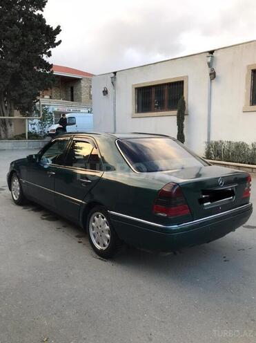 Mercedes C 220 1995, 380,000 km - 2.2 l - Bakı