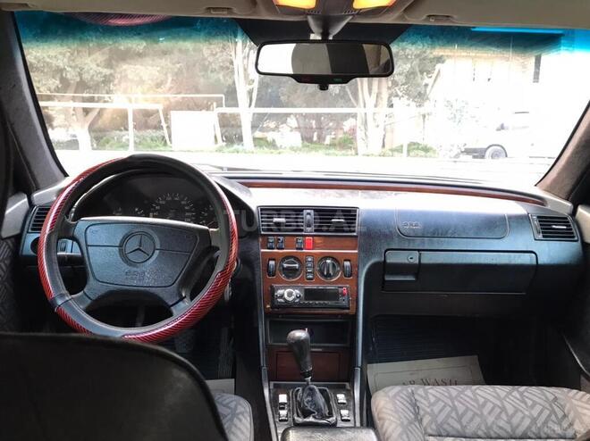 Mercedes C 220 1995, 380,000 km - 2.2 l - Bakı