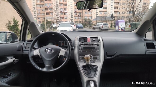 Toyota Auris 2008, 178,820 km - 1.4 l - Bakı