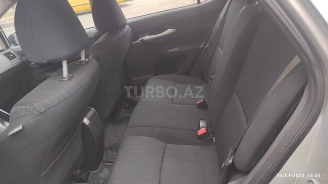 Toyota Auris 2008, 178,820 km - 1.4 l - Bakı