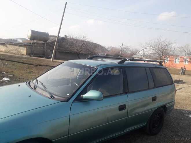 Opel Astra 1996, 323,676 km - 1.6 л - Qazax