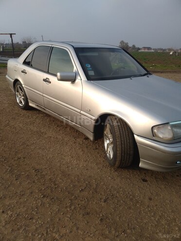 Mercedes C 180 1999, 405,627 km - 1.8 l - Masallı