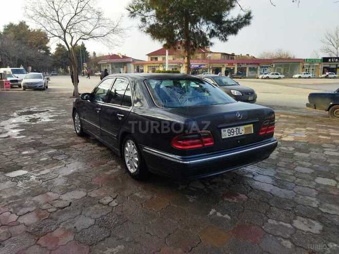 Mercedes E 270 2000, 456,233 km - 2.7 l - Şirvan