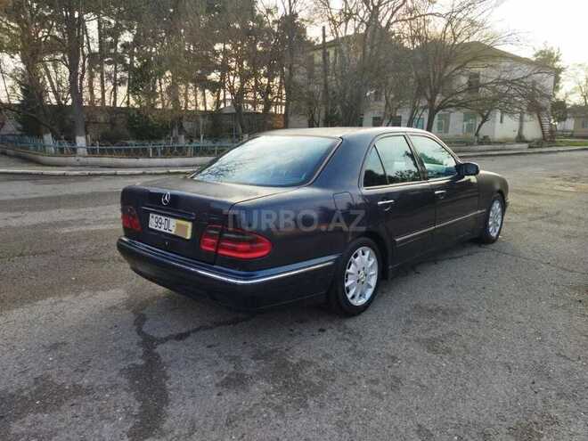 Mercedes E 270 2000, 456,233 km - 2.7 l - Şirvan