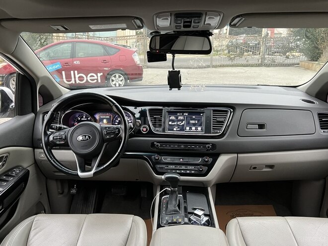 Kia Carnival 2017, 114,000 km - 2.2 l - Bakı