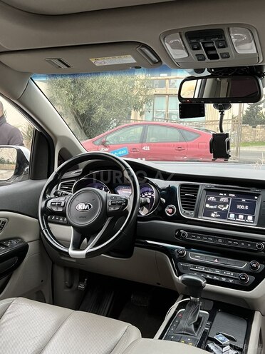 Kia Carnival 2017, 114,000 km - 2.2 l - Bakı