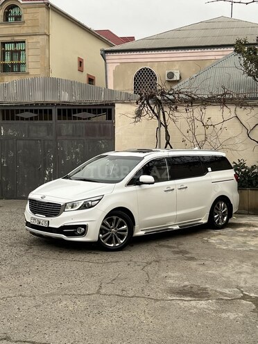 Kia Carnival 2017, 114,000 km - 2.2 l - Bakı