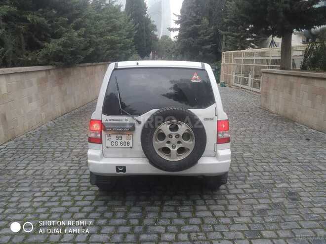 Mitsubishi Pajero io 1999, 281,476 km - 1.8 л - Bakı