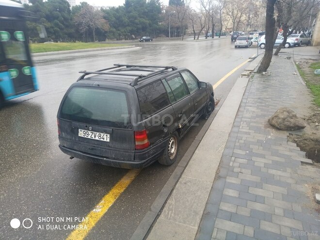Opel Astra 1993, 264,290 km - 1.6 л - Bakı