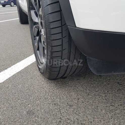 Land Rover Discovery Sport 2015, 135,000 km - 2.0 l - Bakı