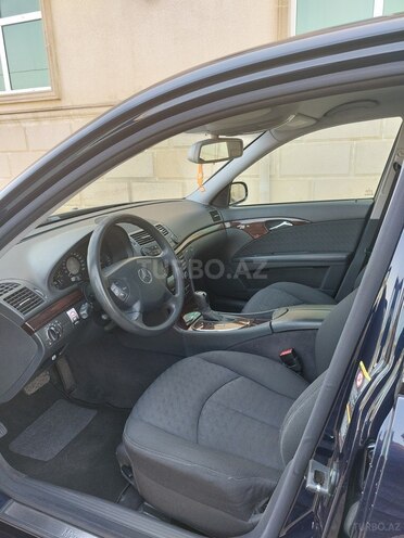 Mercedes E 220 2005, 366,000 km - 2.2 l - Bakı