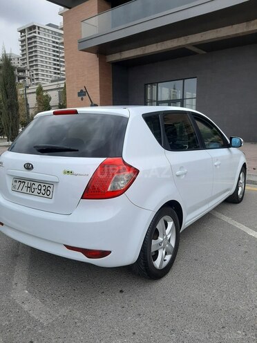 Kia Ceed 2010, 187,000 km - 1.6 l - Bakı