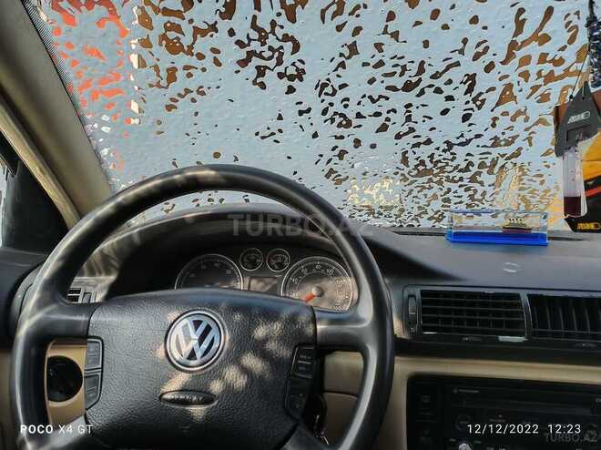 Volkswagen Passat 2001, 400,000 km - 1.8 l - Saatlı