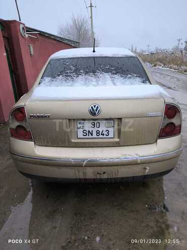 Volkswagen Passat 2001, 400,000 km - 1.8 l - Saatlı
