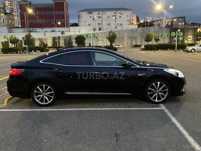 Hyundai Grandeur 2015, 118,000 km - 2.2 л - Bakı