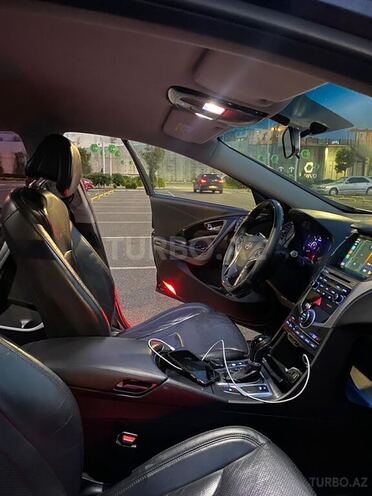 Hyundai Grandeur 2015, 118,000 km - 2.2 л - Bakı