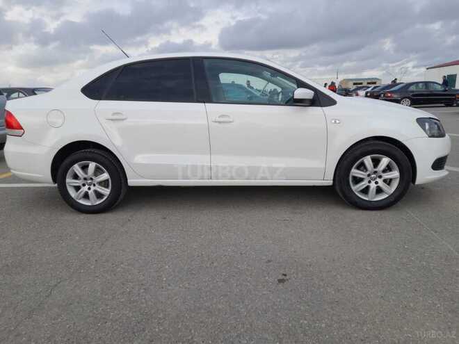 Volkswagen Polo 2012, 280,000 km - 1.6 l - Bakı