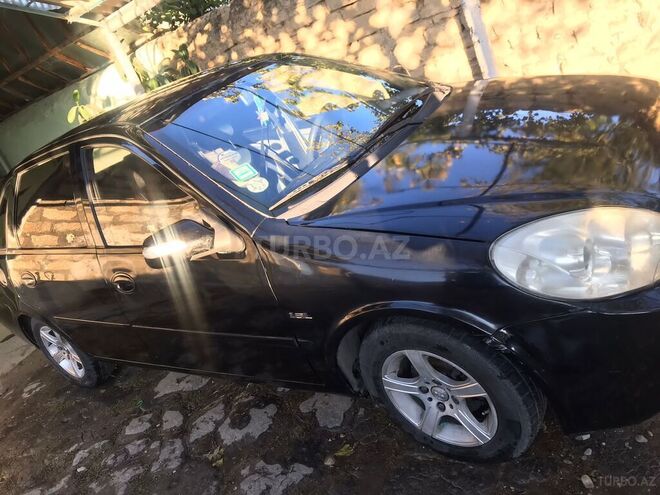 Lifan 520 2009, 350,000 km - 1.6 л - Bakı