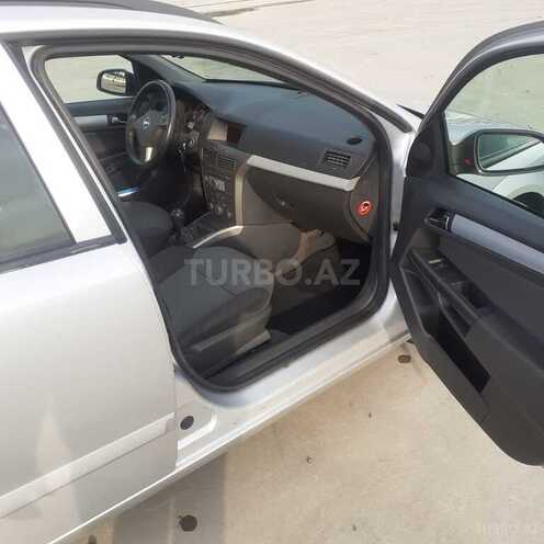 Opel Astra 2006, 266,000 km - 1.3 l - Bakı