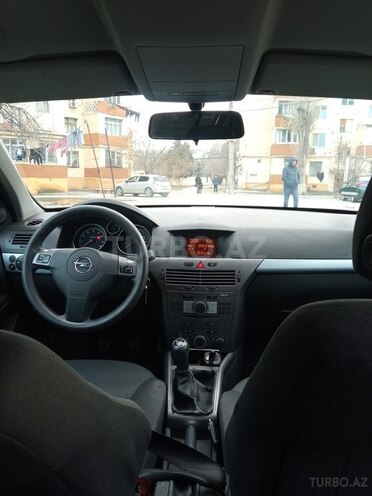 Opel Astra 2006, 270,000 km - 1.4 l - Sumqayıt