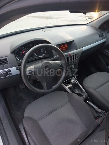Opel Astra 2006, 270,000 km - 1.4 l - Sumqayıt