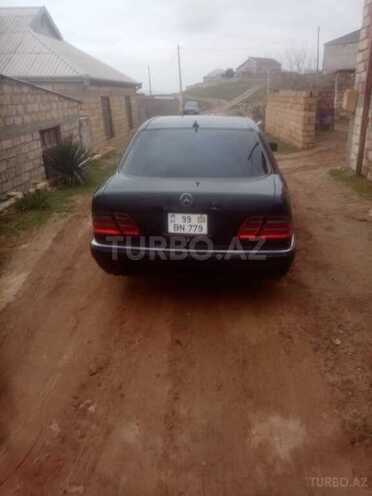 Mercedes E 240 1998, 300,000 km - 2.4 л - Bakı