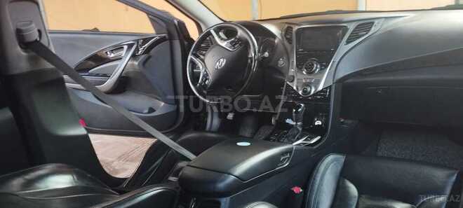 Hyundai Grandeur 2012, 220,000 km - 2.4 l - Biləsuvar