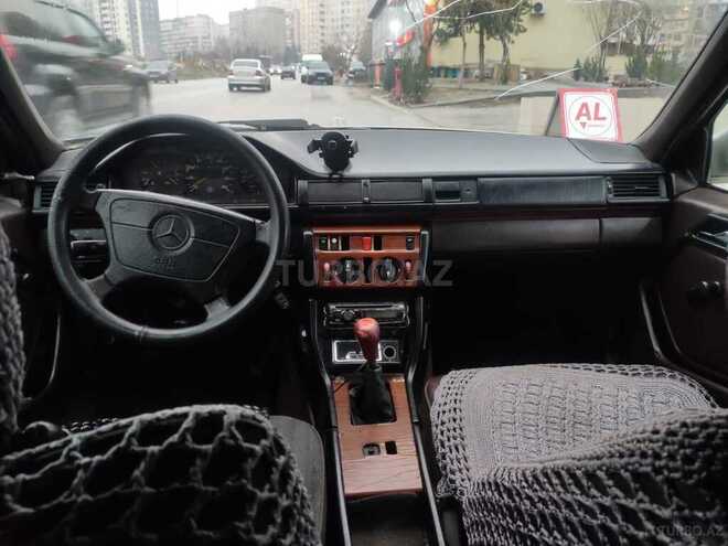 Mercedes E 200 1991, 276,000 km - 2.0 л - Bakı