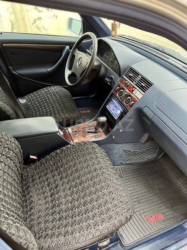 Mercedes C 180 1999, 361,000 km - 1.8 l - Bakı