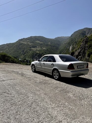 Mercedes C 180 1999, 361,000 km - 1.8 l - Bakı