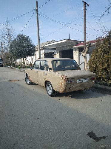 LADA (VAZ) 21011 1984, 321,543 km - 1.5 л - Salyan